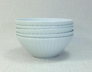 【波佐見焼】φ14.5ｃｍの小鉢５個組  花ふわり白 【西海陶器】 ５　10141 | 陶器