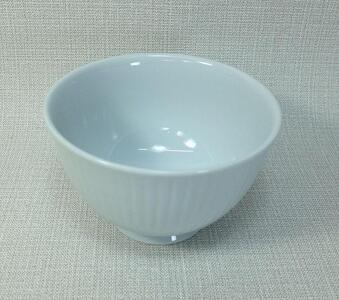 【AB1084】【波佐見焼】φ13ｃｍの小さめ丼５個組  花ふわり白 【西海陶器】 ５ 30590