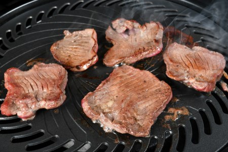 厚切り牛タン 塩味 500g 牛タン [亀山精肉店 宮城県 気仙沼市 20565156]