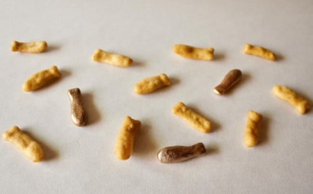 【新潟の伝統を贈る】ご縁折箱「あじろ」（鋳物 はし置き＆菓子 網代焼 ギフトセット）[ZB537]