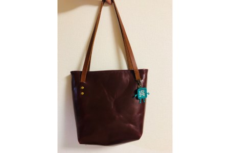 呉氏＆ヤブ レザーキーホルダーセット 透明ケース入り 革 一点もの ゆるキャラ 広島県 呉市 ku022-001-r