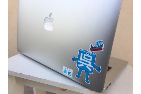 呉氏3点セットB(ぬいぐるみ・缶バッチ・ステッカー) かわいい ご当地 キャラクター くれし 広島県 呉市 ku091-007-r