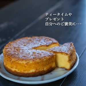 バターカステラ 1ホール ケーキ 贈答 ギフト バレンタイン ホワイトデー 母の日 父の日 お菓子 スイーツ デザート 洋菓子 卵 1万円 冷凍 国産 ジュテーム 愛媛県 愛南町