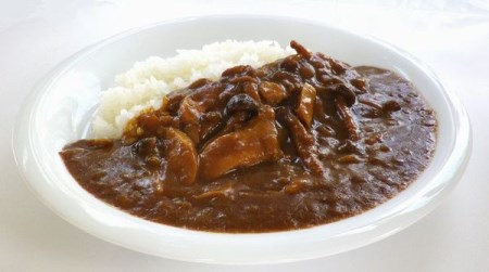 信濃の国　ビーフカレー・きのこカレー・ハヤシビーフセット