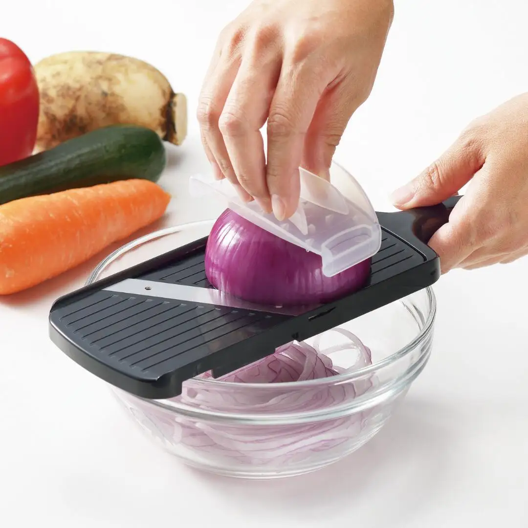 やさしいおろし器＋薄切できる厚み調整スライサー  [プログレード] キッチン用品 燕三条製 新生活 一人暮らし [下村工業] 【010S313】