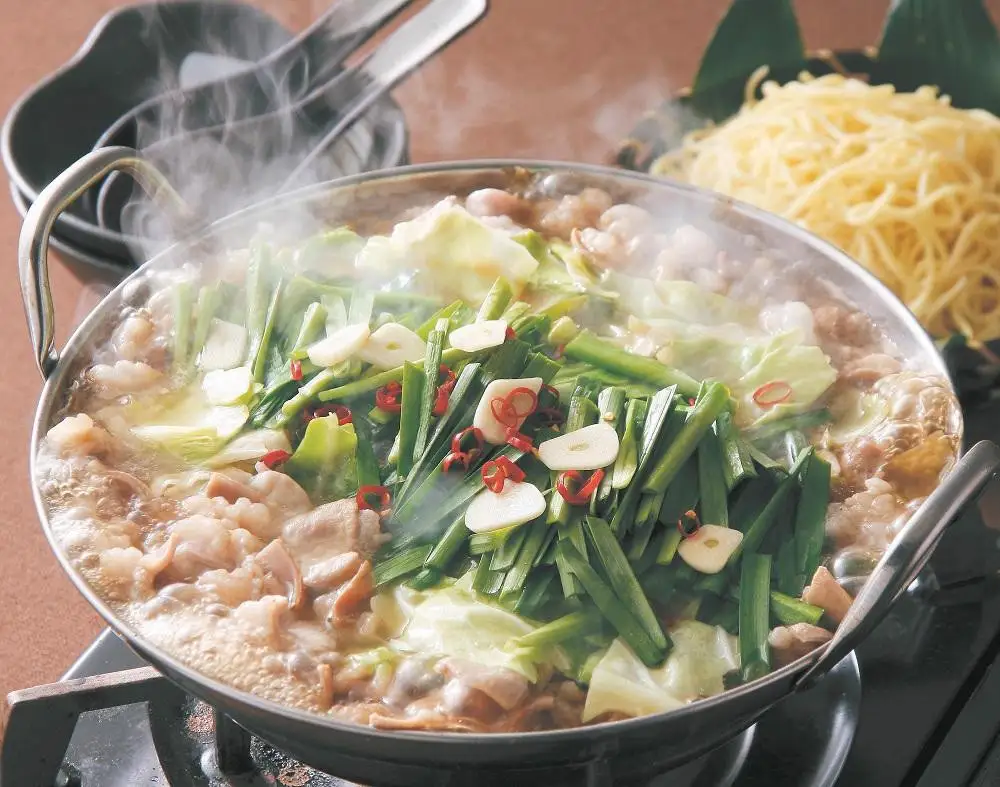 もつ鍋 牛もつ鍋セット あごだし醤油味 | もつ鍋セット 送料無料 もつなべ スープ 肉 国産 モツ鍋 ホルモン ギフト プレゼント 贈り物 冷凍便 博多 福岡市 ご当地グルメ 鍋 おすすめ 鍋セット 取り寄せ 人気 具材 おすすめ しょうゆ