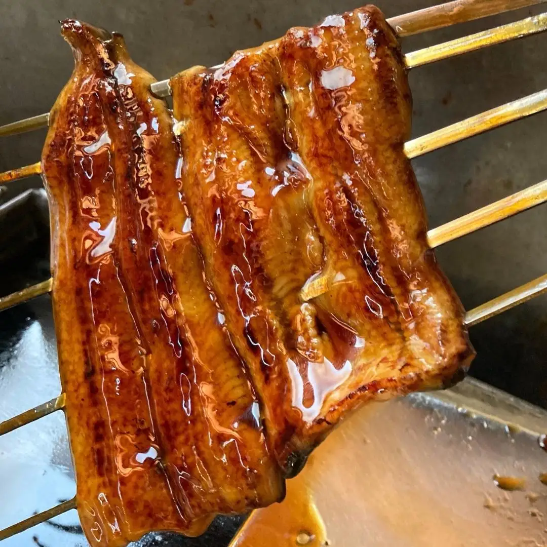 鰻の蒲焼 2尾 料亭の鰻 料理人が串焼きで仕上げた 鰻 の蒲焼  手仕事 冷凍 湯煎5分で美味しい鰻が召し上がれます ギフト プレゼント 贈答用 鰻【027S017】
