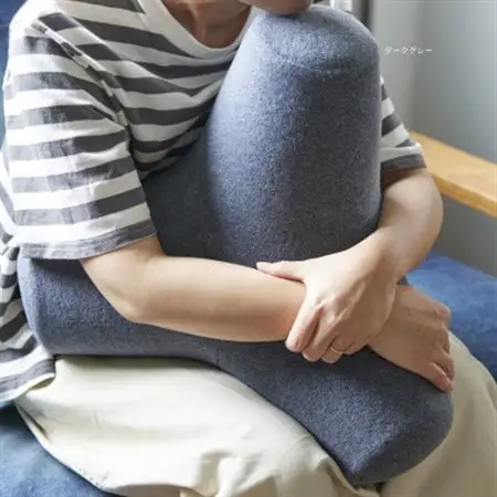 T-block Cushion (Tブロッククッション) ダークグレー【SWOF】_雑貨・日用品  家具・インテリア _【1392884】