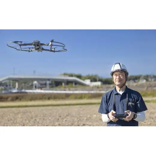 最上級資格 「瓦屋根診断技士」を有する職人がドローンで利用者や家屋のご負担を最小限に屋根の安全診断を！