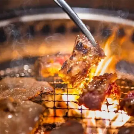 パイナップルポークあぐー焼肉セット(3～4人前)【配送不可地域：離島】【1386186】