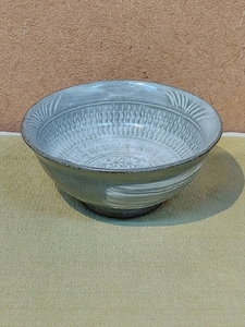 三島産 三島暦手風鈴 くつろぎ セットB 陶器 手作り 逸品 おしゃれ 和風 工芸美 贈答用 プレゼント 風鈴 茶碗 お皿 風鈴全体長 約52cm 平盃 口径 約9cm 高さ 約4cm 伝統工芸 涼しげ インテリア 夏 季節感 音色 富士山 南部鉄 盃 五感 寛ぎ 日本製 伝統文化 ギフト 職人技 三島市 静岡県