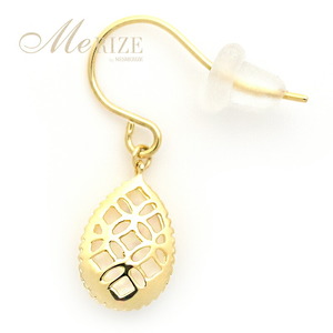 ピアス 白蝶貝【K18イエローゴールド】p-155（KRP）J7-1410【ピアス ジュエリー イエローゴールド ギフト】