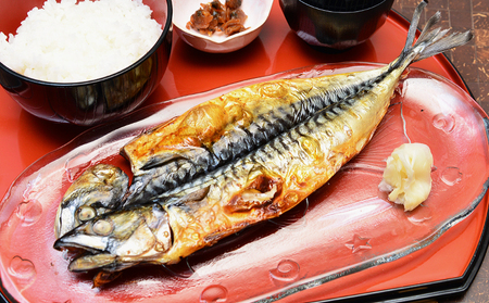 【極味のひもの】脂の乗った『とろさば・とろあじ』干物 各３枚　[0017-0029]