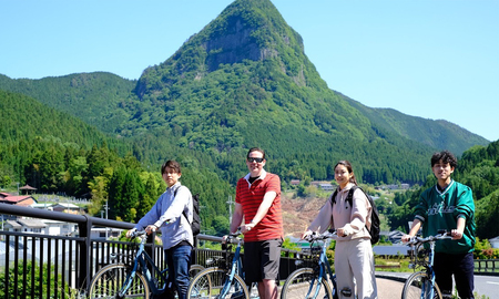 レンタサイクルで曽爾村を満喫トレーラー宿泊セット // 奈良県 曽爾村 宿泊 貸切 トレーラー宿泊 アクティビティ レンタサイクル サイクリング 温泉 バーベキュー BBQ 川遊び 入浴券付 1泊2食付 家族 夏休み キャンプ