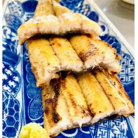 三河一色産　うなぎ白焼き　2尾【配送不可地域：離島】【1367511】