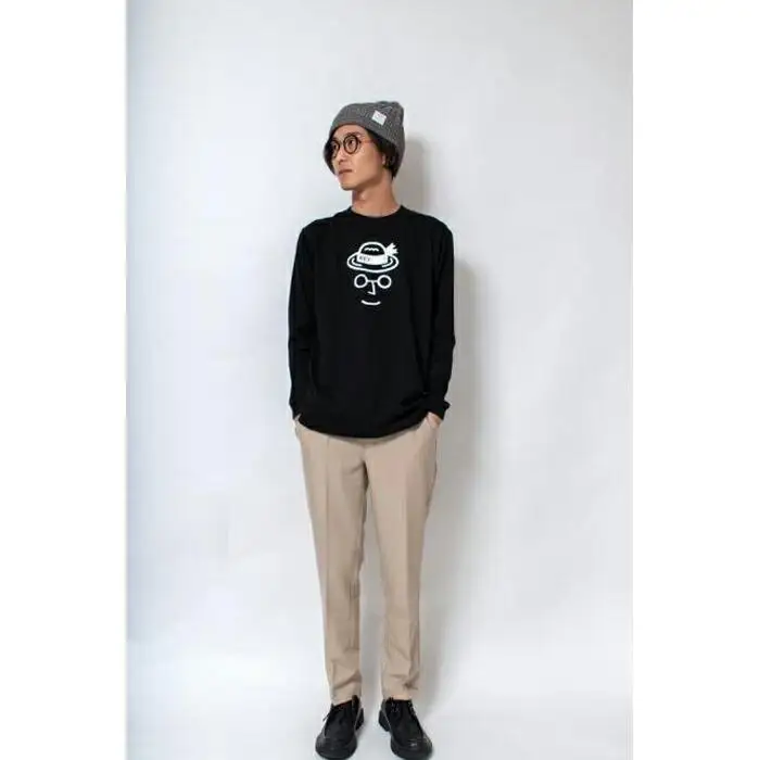 《1》レディースL・メンズS～M　麦わらロングTシャツ　BLACK