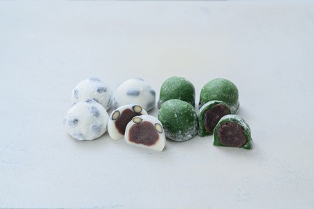 北海道の恵み豆大福4個×国産よもぎの草大福4個セット×2セット | 和菓子 おもち えにかいたもち 北海道 札幌市
