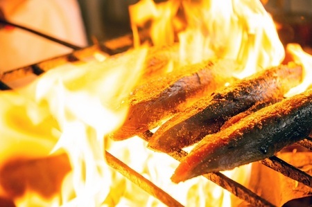一本釣り漁師歴40年の職人技！かつおのたたき・ポン酢セット800g（2～3節）【R00493】