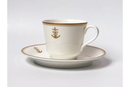 コーヒーカップ＆ソーサー（桜に錨）鳴海製陶製  1客 化粧箱入り カップアンドソーサー 食器 陶器 ギフト 贈り物 プレゼント 広島県 呉市 ku091-053-r