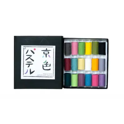 【王冠化学工業所】京色パステル18色セット(パステル紙付き)［ 京都 セット 伝統 和 ご当地 お取り寄せ 贈り物 家庭用 自宅用 贈答品 贈答用 お祝い 内祝い ギフト プレゼント おすすめ 人気 パステル アート 色 絵具 画材 絵画 アート 文具 ハンドメイド 手づくり 最高級 高級 ロングセラー ブランド メーカー 趣味 癒し セラピー 日本初 ドール 人形 歴史 受賞 ］