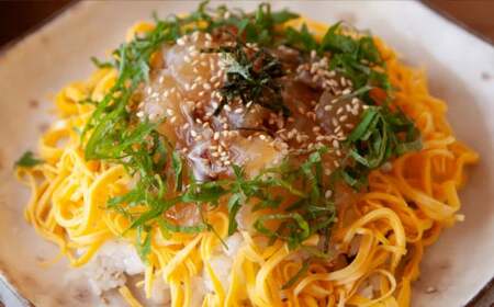漁師町の真鯛こねずし （2号用×1）  鯛のうしお汁（2人前×２）  鯛 専門店 めでたい屋  尾鷲市 　ME-80