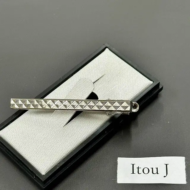 BX010-1 ダイヤカット　ネクタイピン　Itou J