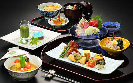 ホテル大観荘　季節ランチペアチケットC No.139