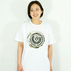 出雲市 マンホールTシャツ　八岐大蛇　ヤマタノオロチ