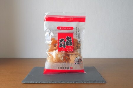 ふるさとあられ詰合せ（12袋入） 七福堂製菓 滋賀県 東近江市 O-I08 あられ おかき 米菓子 煎餅 おつまみ 和菓子 お菓子 詰め合わせ ギフト 個包装