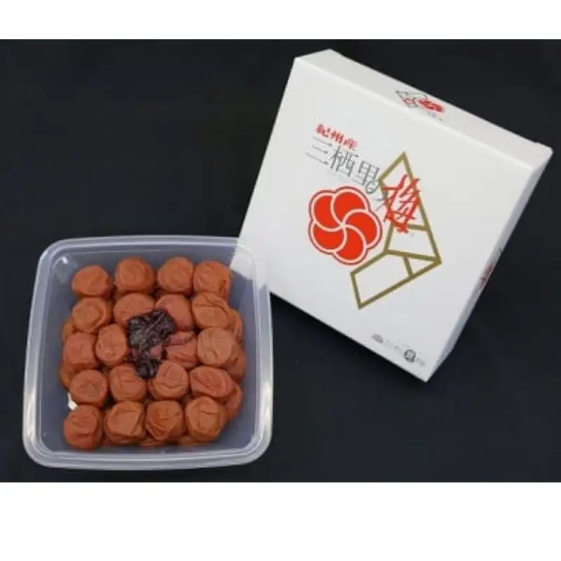 紀州南高梅　しそ梅（塩分13%）　700g  / 田辺市 紀州南高梅 南高梅 梅干し 梅干 梅  肉厚 お米 おにぎり 焼酎 梅酒 健康 【ske009-1】