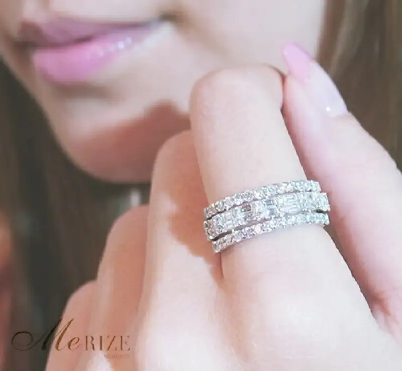 指輪 天然ダイヤ 1.0ct up Emma エマ【プラチナ950】r-162（KRP）P94-1410【リング 指輪 ジュエリー プラチナ ギフト】