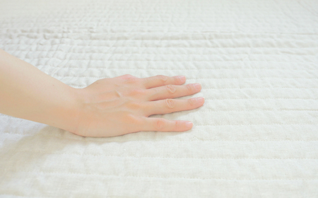 近江の麻パッドシーツ シングル 麻絲商会 滋賀県 東近江市 D-C01 敷パッド ベッドパッド 天然素材 洗える 夏 涼しい ひんやり 冷感 リネン サラサラ 快適