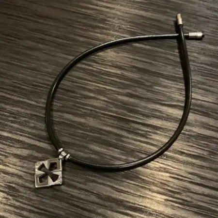 4clover　cross　ASHモデル(ツヤ消し仕上げ)スポーツネックレス_装飾品・工芸品 ペンダント・ネックレス アクセサリー _【配送不可地域：沖縄県】【1272959】