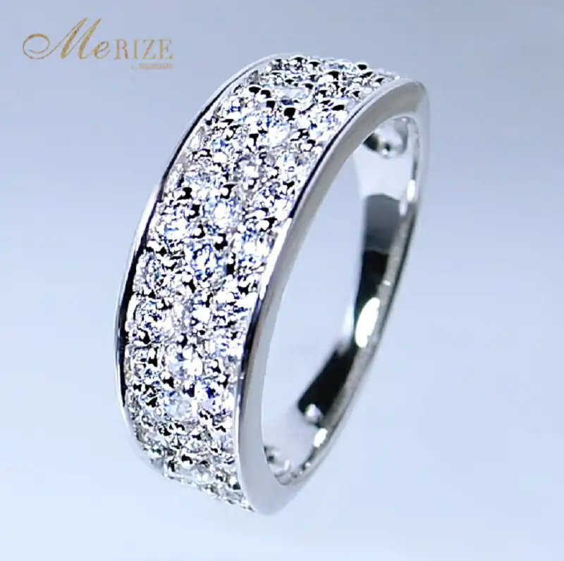 指輪 天然ダイヤ 0.77ct Ltitia レティシア【プラチナ950】r-177（KRP）O5-1410