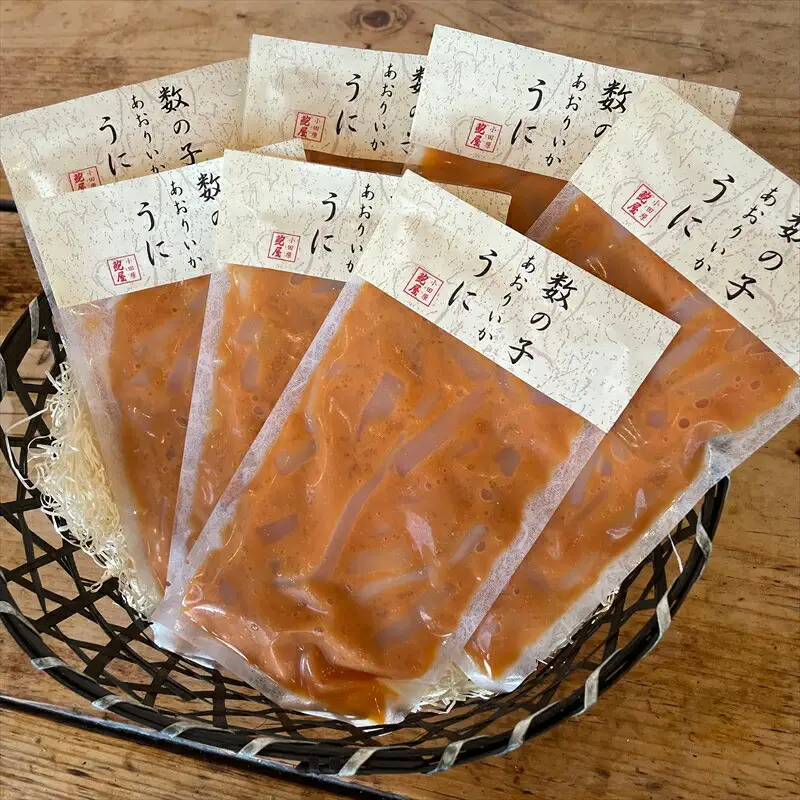 王様の塩辛 雲丹風味 7パック【あおりいか 塩辛 うに おつまみ 珍味 惣菜 海鮮 いかの塩辛 珍味 お取り寄せ 御中元 お中元 お歳暮 父の日 母の日 贈り物 日本酒 焼酎  塩辛】【神奈川県小田原市早川】