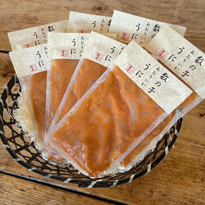 王様の塩辛 雲丹風味 8パック【あおりいか 塩辛 うに おつまみ 珍味 惣菜 海鮮 いかの塩辛 珍味 お取り寄せ 御中元 お中元 お歳暮 父の日 母の日 贈り物 日本酒 焼酎 塩辛】【神奈川県小田原市早川】