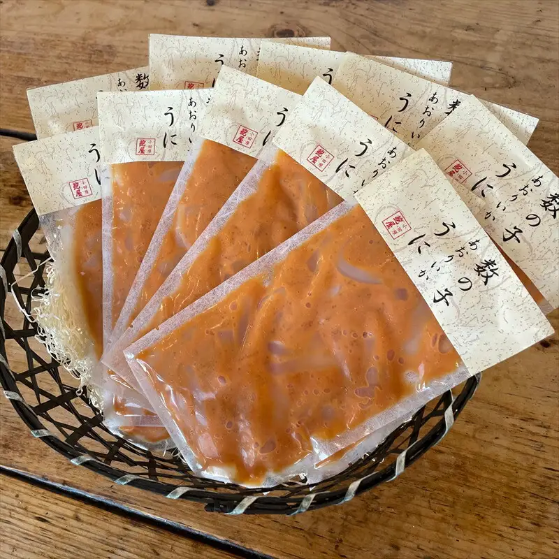 王様の塩辛 雲丹風味 10パック【あおりいか 塩辛 うに おつまみ 珍味 惣菜 海鮮 いかの塩辛 珍味 お取り寄せ 御中元 お中元 お歳暮 父の日 母の日 贈り物 日本酒 焼酎 塩辛】【神奈川県小田原市早川】