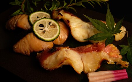 房州の地魚　真鯛の漬け　食べ比べセット（灘漬130g・西京漬130g） mi0045-0009