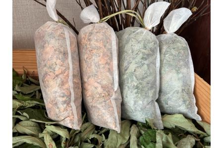 クロモジ葉シューズデオドライザー（靴用消臭乾燥剤）セット（スイートブラウン・フレッシュグリーン）