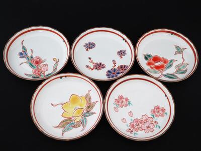 九谷焼　4.5号皿揃　草花絵変り （5枚セット）a01 食器 キッチン雑貨 キッチンアイテム 雑貨 小物 お皿 丸皿 食卓 テーブルコーディネート 