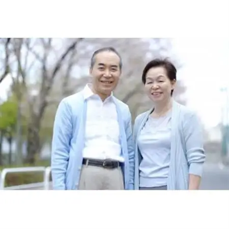 お墓参りの同行【1422566】