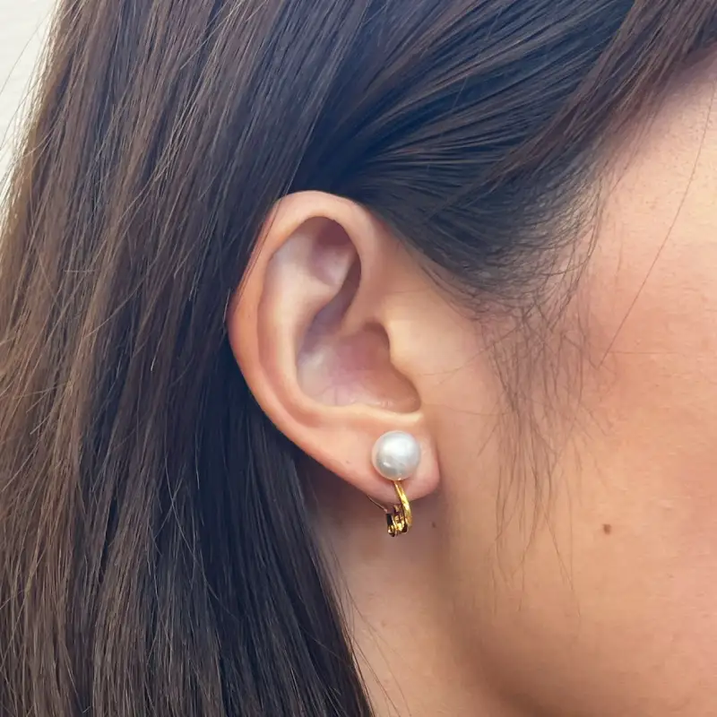 S085-363_8mm - 8.5mm あこや真珠 スタッドイヤリング ナチュラル【E：イヤリング SV925（ゴールド）※直結】