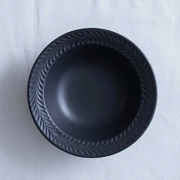 【波佐見焼】ローズマリー リムボウルM 2枚セット マットブラック・アイボリー 食器 皿【翔芳窯】[FE262] 波佐見焼