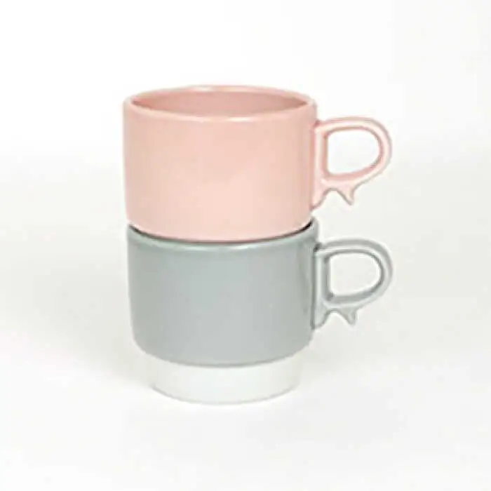 【波佐見焼】重ねて収納できる マグカップ 2点セット ペールピンク×ペールグレー Stacks 砂岩 Sサイズ【藍染窯】 スタッキング マグ ペア [JC155]
