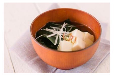 12回 定期便 わかめの王様 三陸産 金のわかめ 200g×12回 総重量2.4kg 
