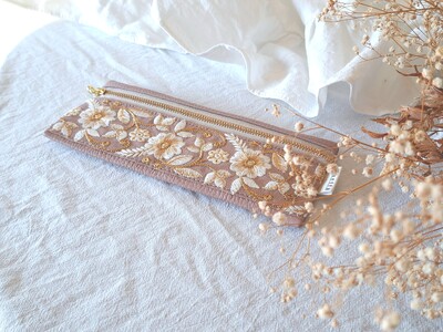 インド刺繍とレザーのペンケース (トルマリン)｜本革 本皮 レザー製品 工芸品 文具 ファッション小物 [0288]