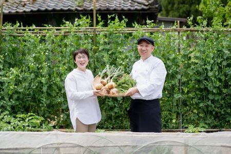 OZのプリン (5個セット) ふるさと納税 福知山市 ケーキ 洋菓子 プリン 卵 卵料理 スイーツ お菓子 イタリアンレストラン ガーデンレストラン オズ OZ 自然 景色 紅葉 テラス ガーデン ウェディング ガーデンパーティー 【fc-DE005】【イタリアンレストラン＆ウェディング オズ】