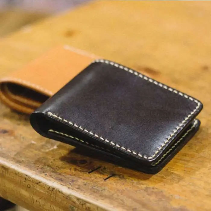 DURAM クラシック 二つ折り 財布  / 2つ折り 革 レザー 9001 糸島 / Duram Factory ドゥラムファクトリー [AJE053]