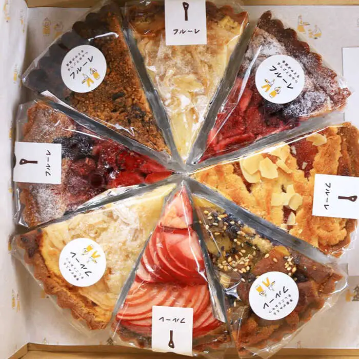 【全12回定期便】 季節 の ベイクドタルト ケーキ アソート 4種?6種 糸島 / フルーレ [AME013] お菓子 スイーツ ケーキ タルト