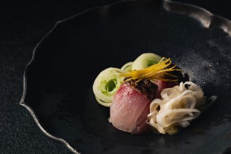 【麻布十番】Brochette KUSHIAGE TOKYO 特産品ディナーコース（串揚げ10本） 4名様（1年間有効） お店でふるなび美食体験 FN-Gourmet1050211